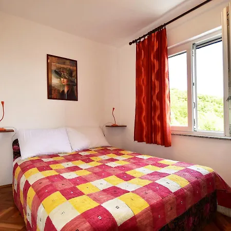 Apartamento Dada-2 By Interhome Omišalj