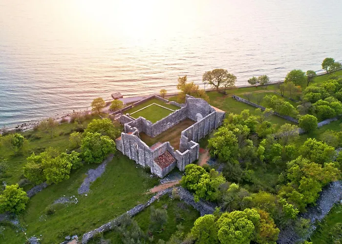 Dada-2 By Interhome Appartement Omišalj