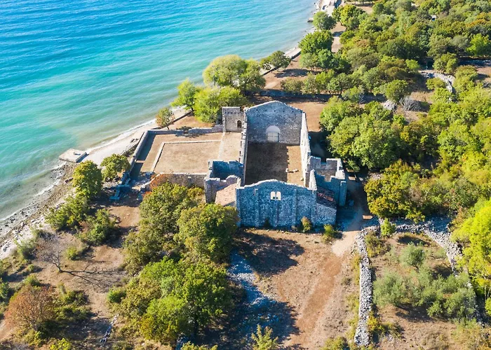 Dada-2 By Interhome Апартаменты Омишаль